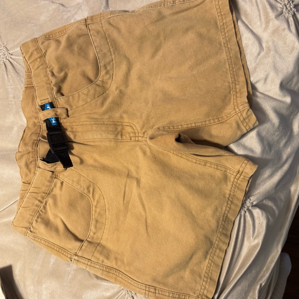 Kavu mens shorts with belt